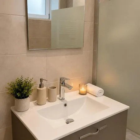 En Famille, Entre Gare Et Sanctuaire A Pied Apartament Lourdes